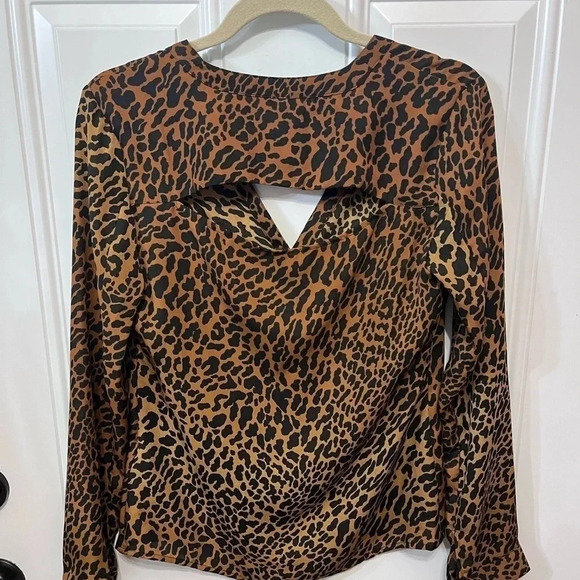 Guess Blouse Animal Print Blouse Small - Picture 5 of 9